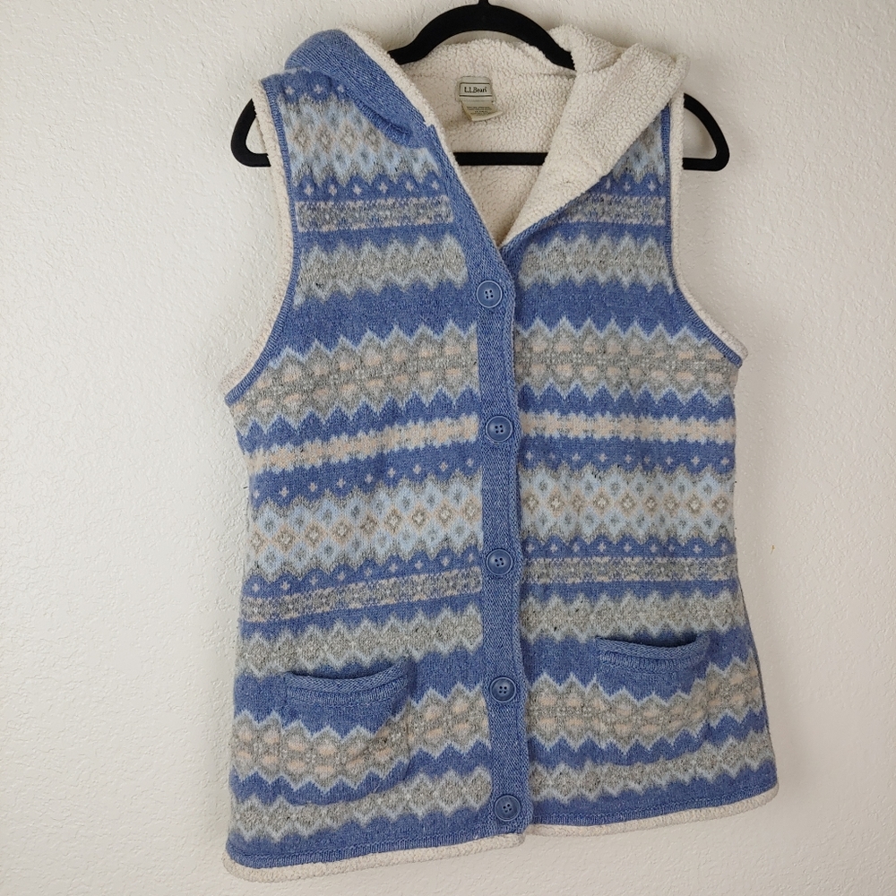 L.L. Bean Blue Lambs Wool Sweater Vest Size M